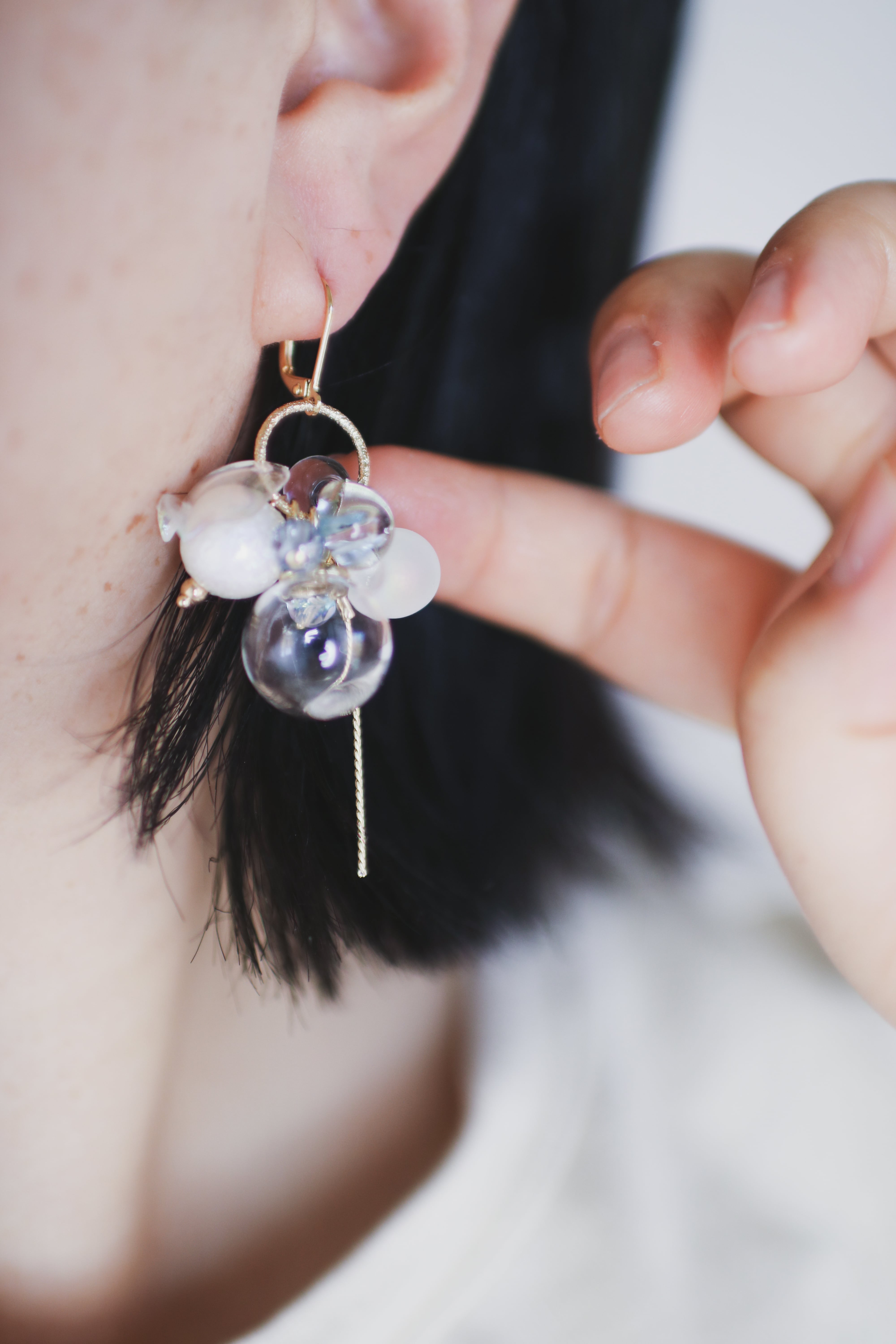 【275】ガラスドームのイヤリング／ピアス／クローバー 275】ガラスドームのイヤリング／ピアス／クローバー クローバー