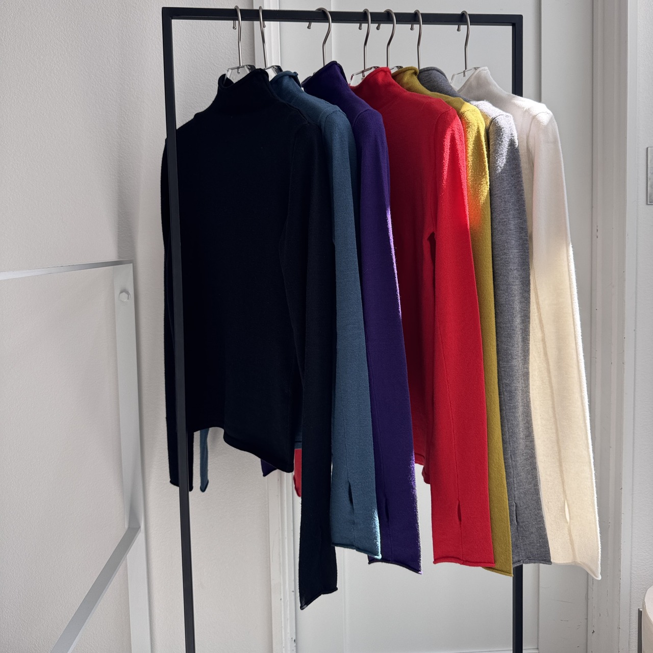 2025くしゅモック指穴knit/グレー