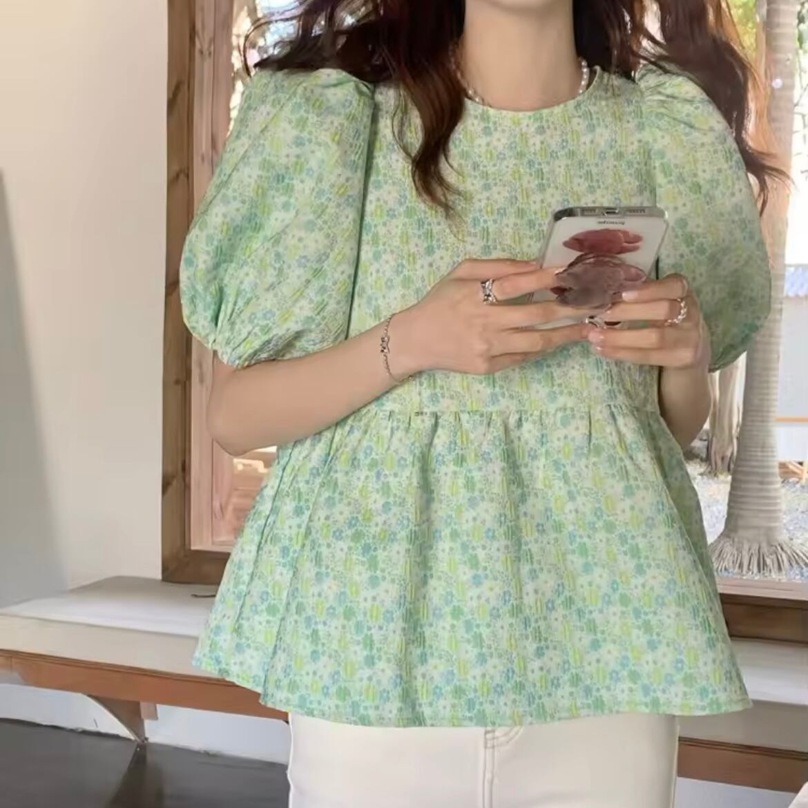 パフスリーブバックリボンブラウス