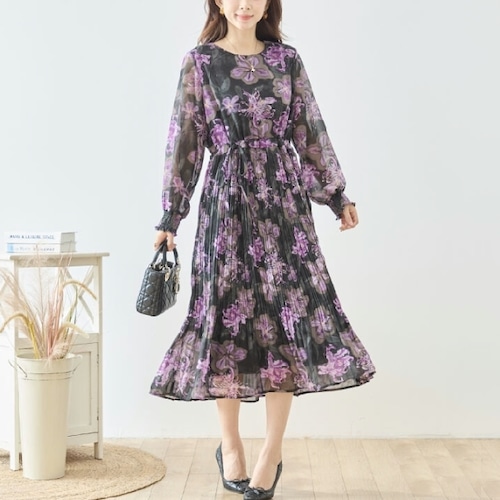 TRUBE ワンピース 花柄 フラワープリント ロング プリーツ シアー 長袖  パープル N83-417 ブラック L LL fmsd  ロング丈 ナチュラル ゆったり 体型カバー ミセス  きれいめ  レディース 上品 大人可愛い