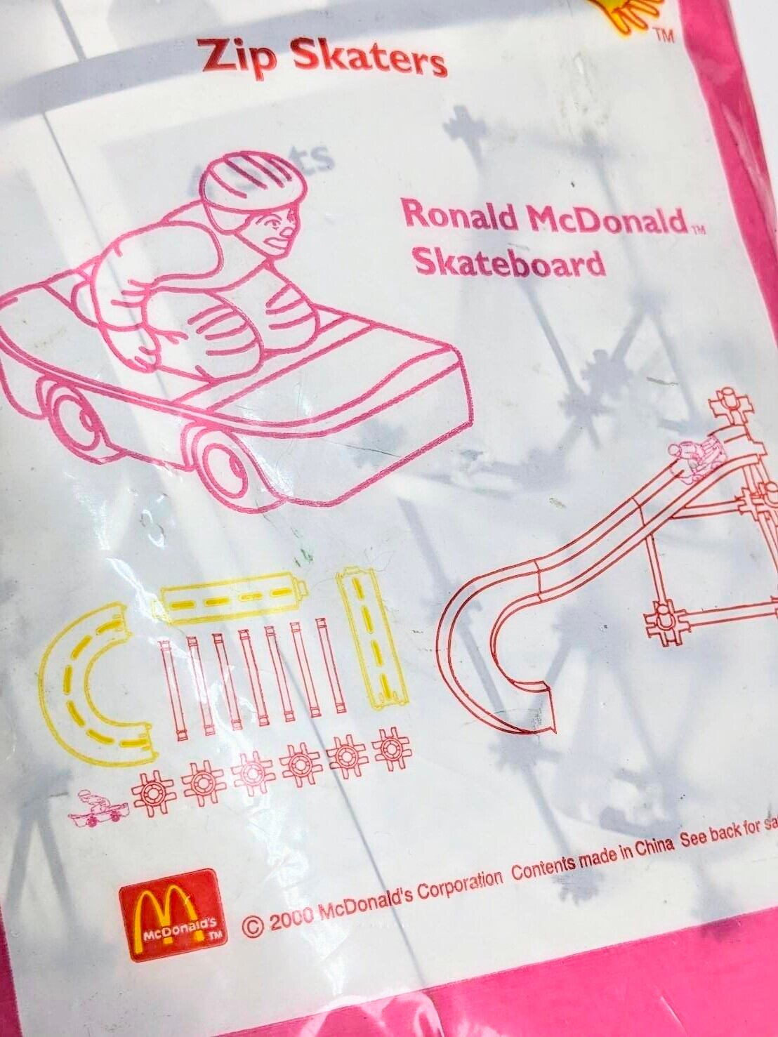 ☆VINTAGE JUNK☆ McDonald  2000年製 ★未開封★ Zip Skaters ドナルドマクドナルド(スケートボード)【マクドナルド ミールトイ フィギュア 】〚アメリカン雑貨 アメトイ〛