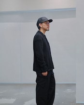 MAYKAM - Knit Shirt :Black|ワイルドシルク混/度詰め編み/ヨーク&カフス編地切替/立体袖