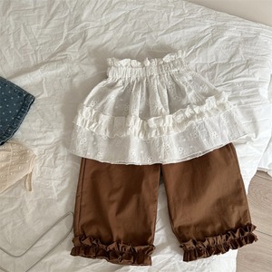 秋刺しゅうフリル重ねられるスカート