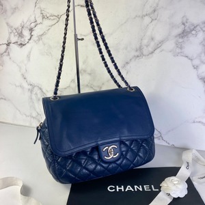 【最終処分SALE】CHANEL シャネル マトラッセ  キャビアスキン ショルダーバッグ ブルー A-7536