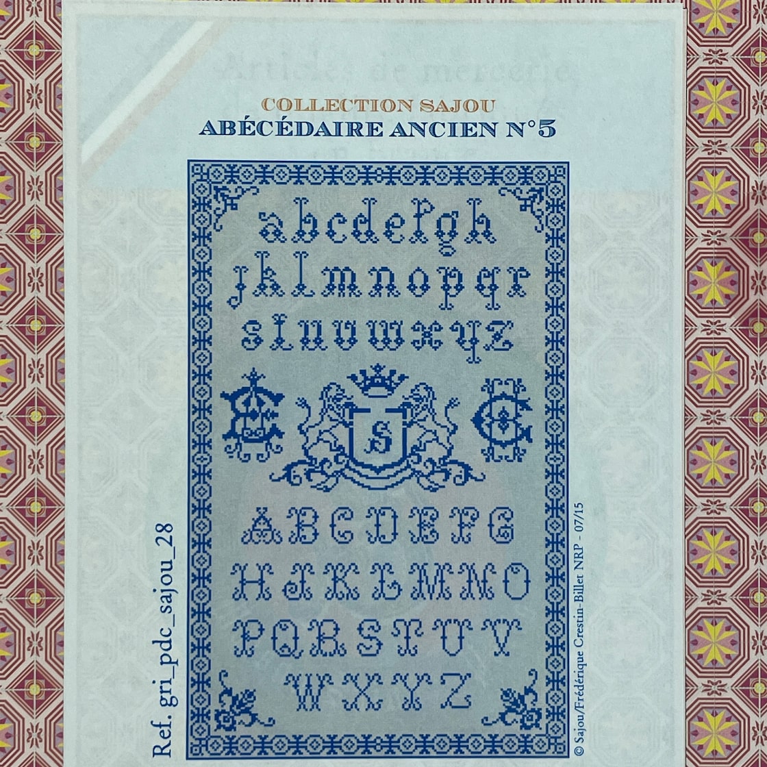 Sajou・サジュー / クロスステッチチャート・ABECEDAIRE ANCIEN・ヴィンテージサンプラー | Pay ID