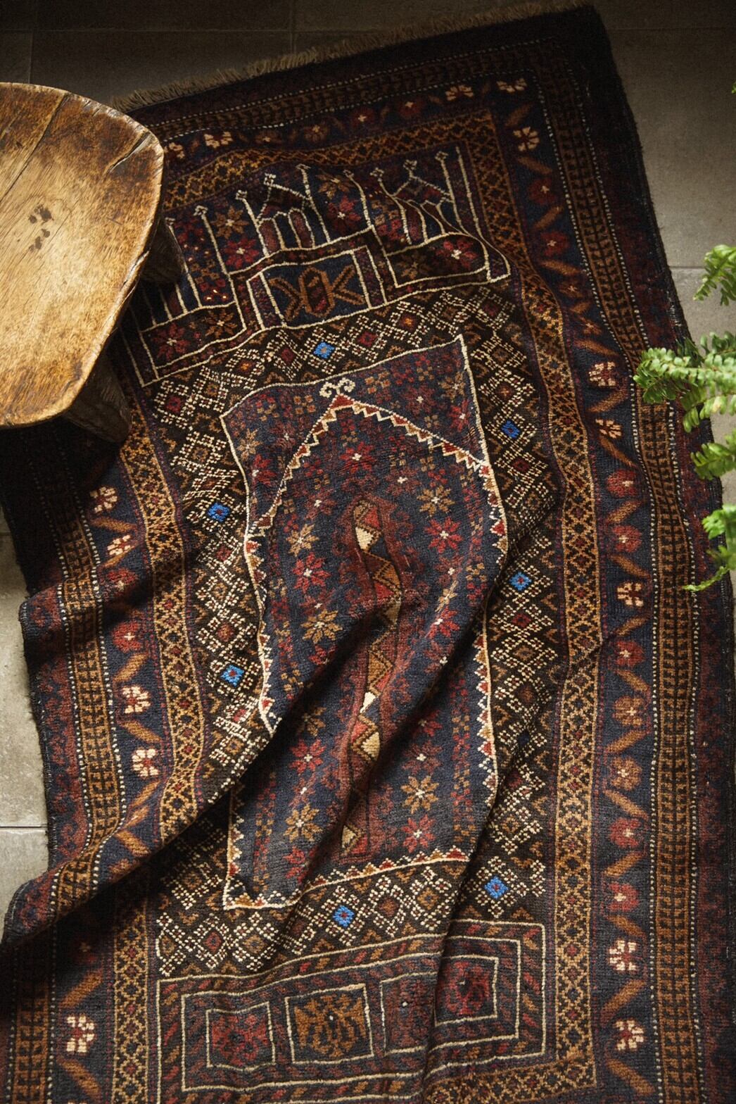 776 -Vintage Baluch prayer rug