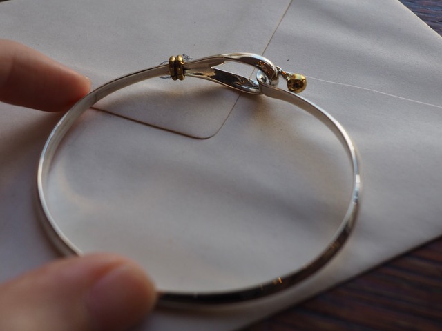 AMERICA Vintgae Silver design bangle