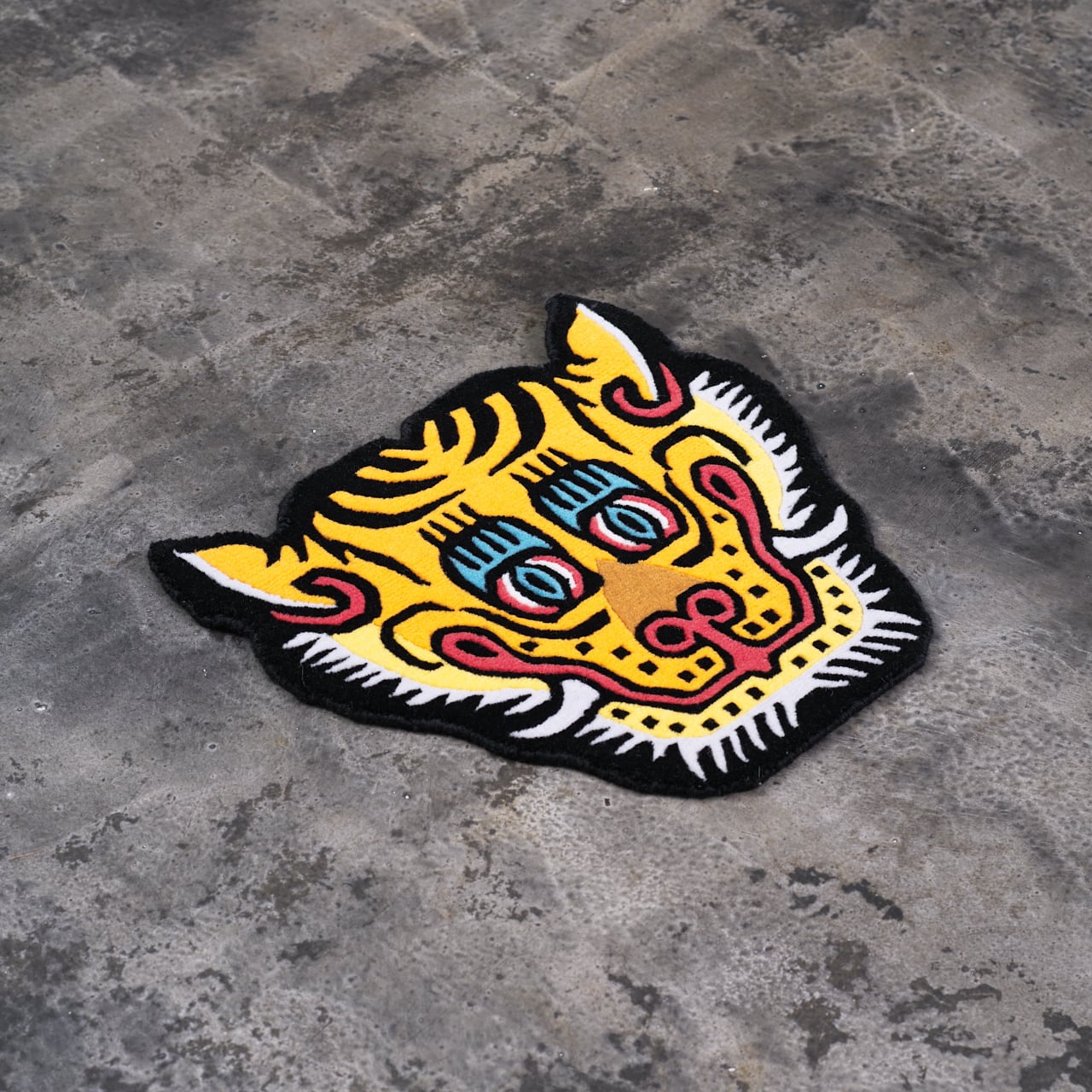 Tibetan Tiger Rug 《Only Face L・ウール・シグネチャーイエロー003