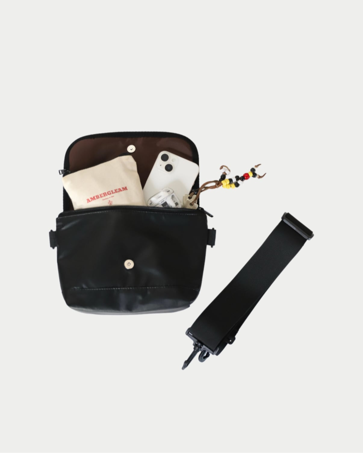 ambergleam アンバーグリーム　バッグ Leather Traveler's Backpack | AMBERGLEAM