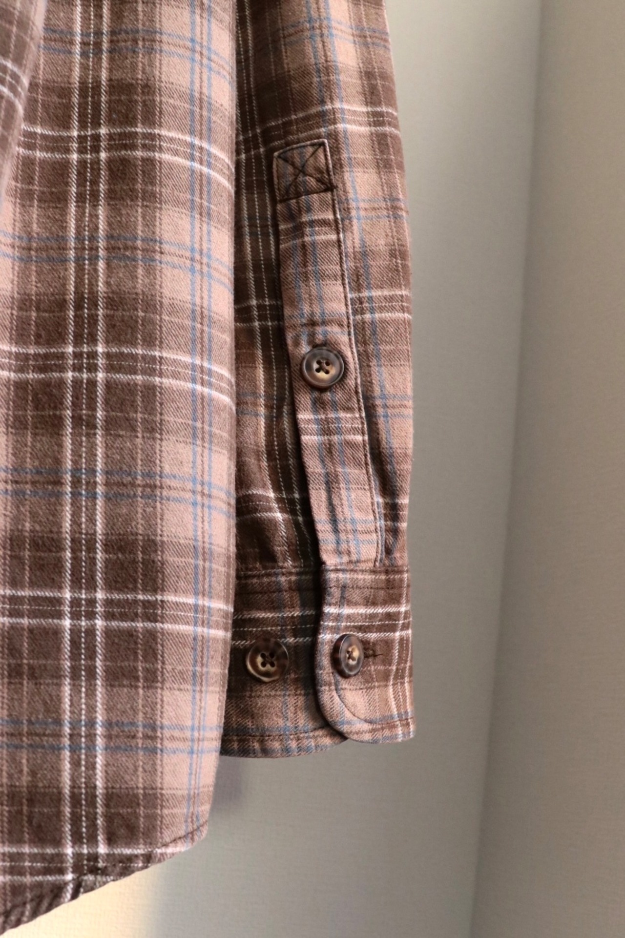 Brown check pattern flannel shirt