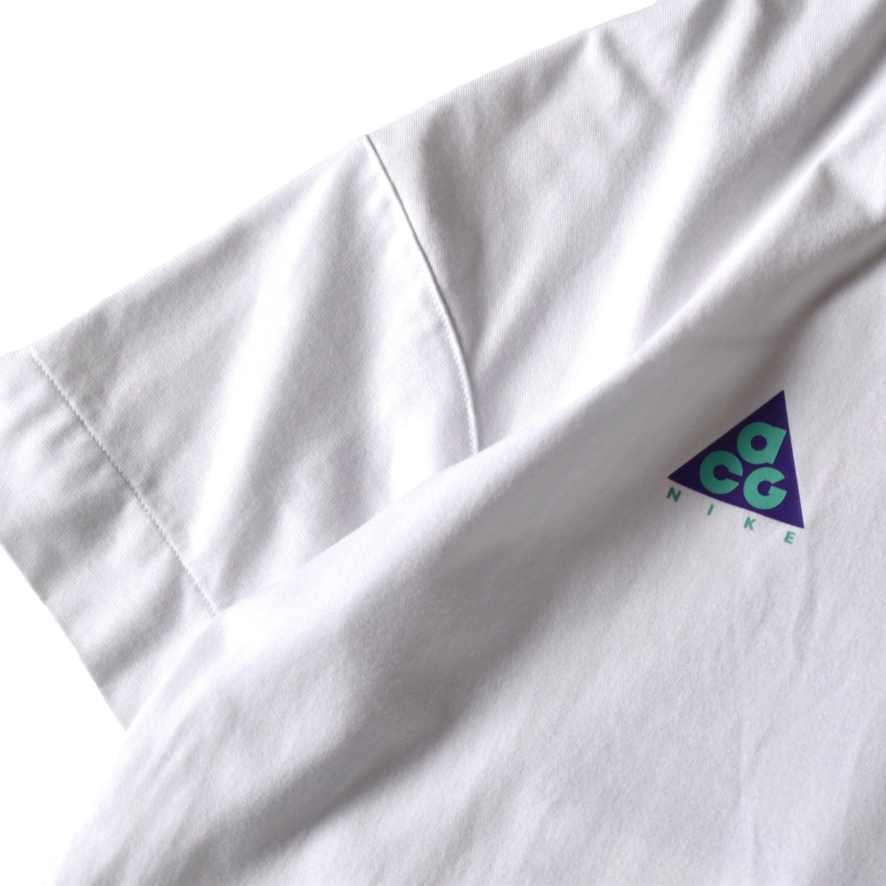 ナイキ ACG プリント Tシャツ / 
