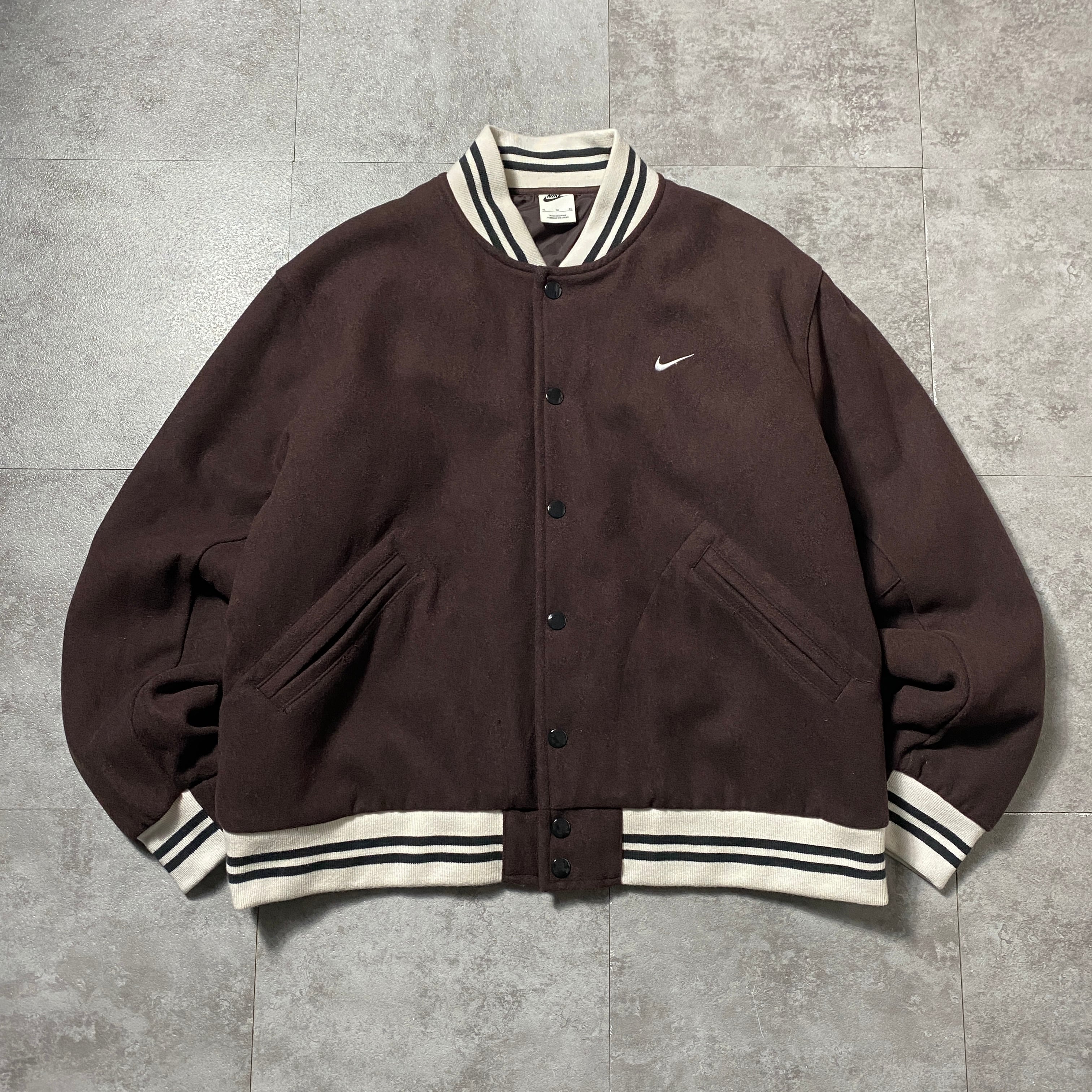 Size.XL】NIKE ナイキ スウォッシュ 刺繍ワンポイント ラインリブ