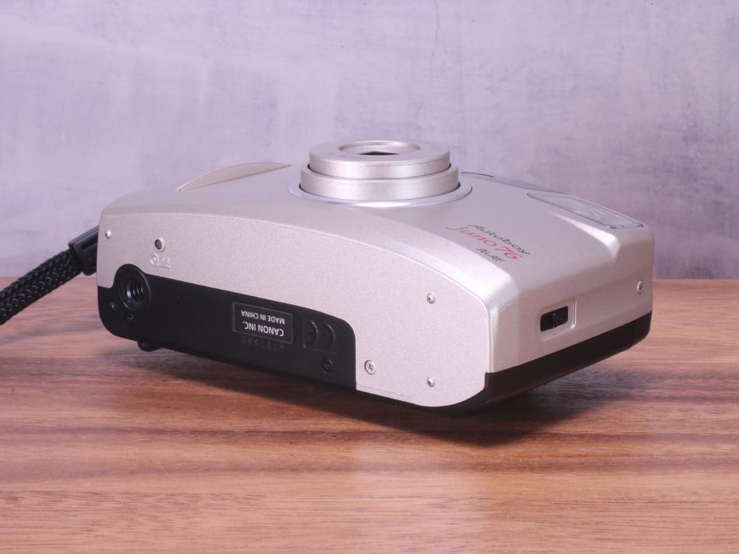 Canon Autoboy Juno 76 | Totte Me Camera