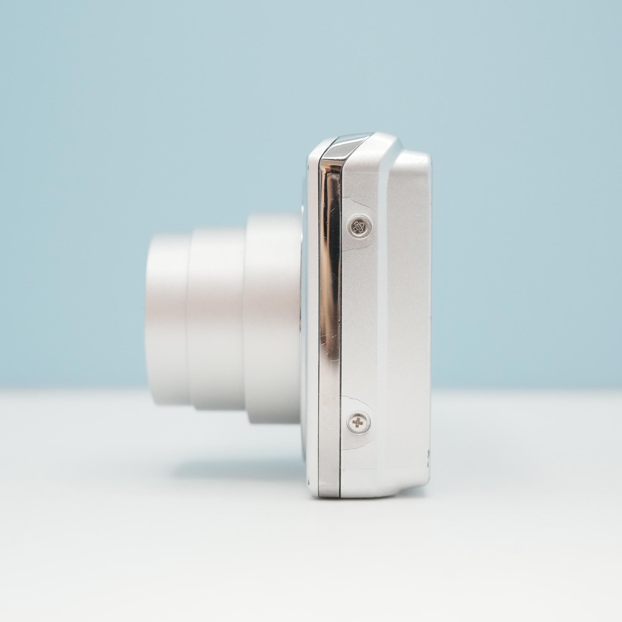 CASIO EXILIM EX-Z28 デジカメ スマホ転送OK フルセット シロクマ