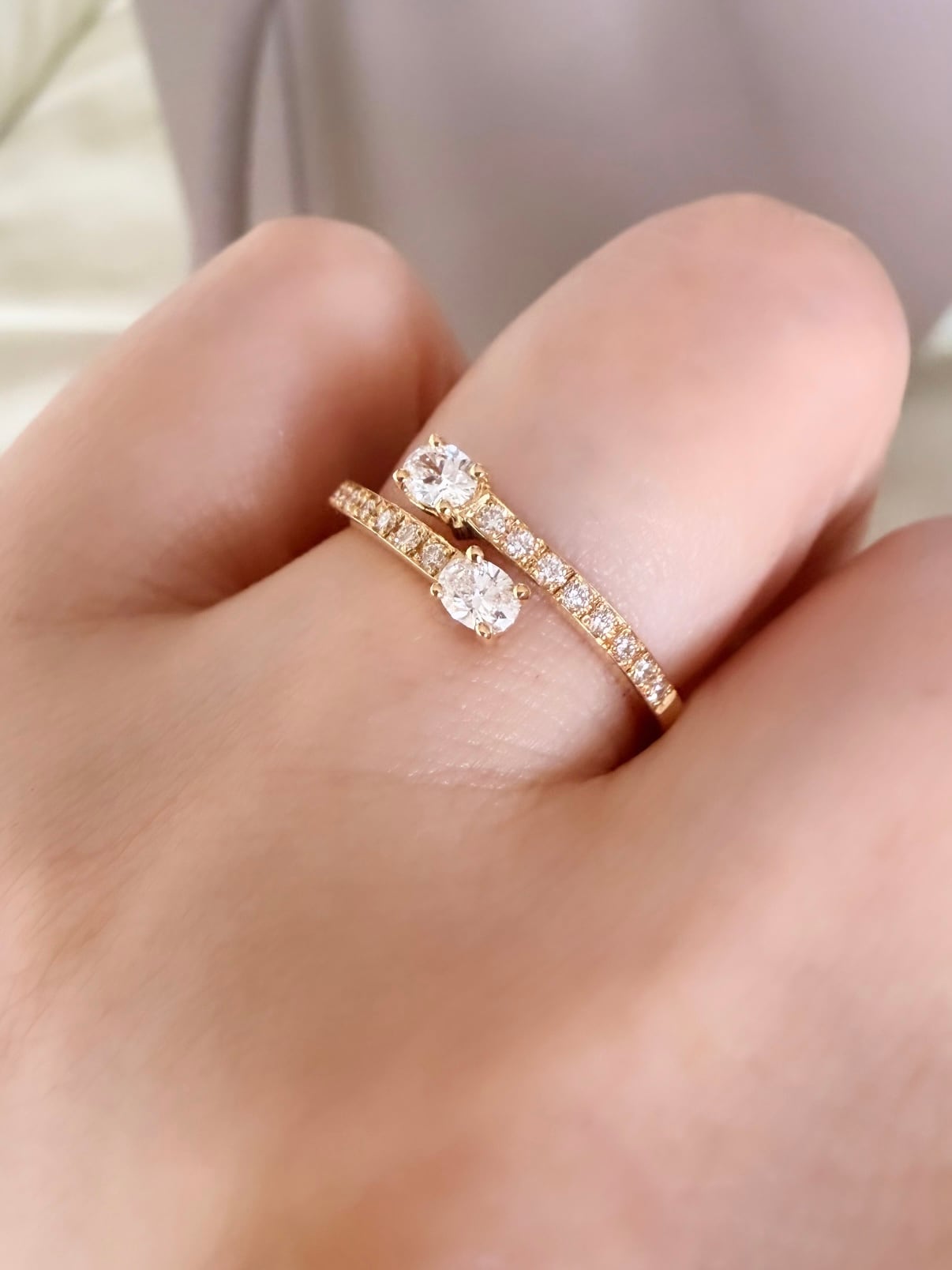 Wオーバルカット ダイヤモンドリング 0.20ct K18イエローゴールド