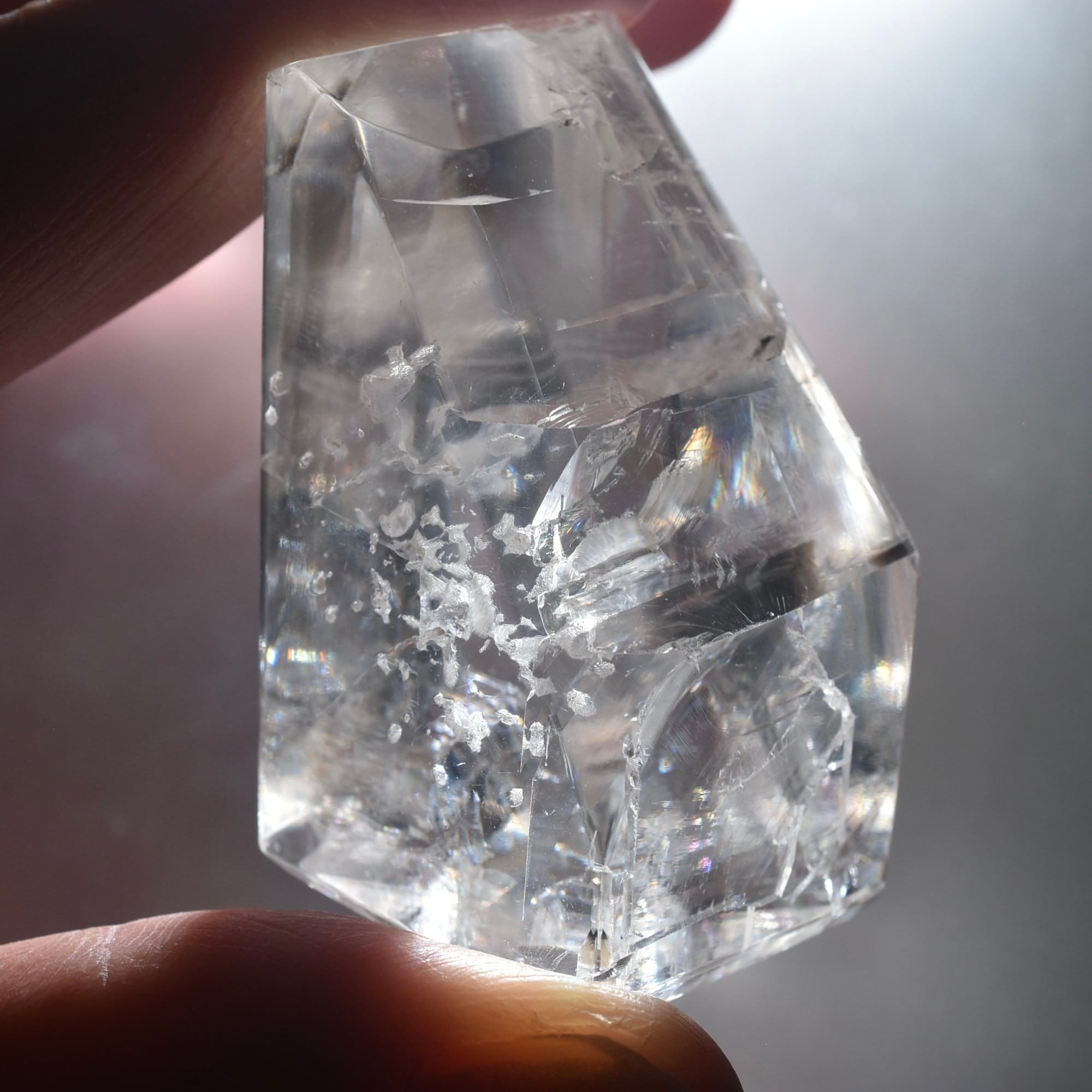 インド産クリアーカルサイト フリーフォーム 磨き | ANGELLA6