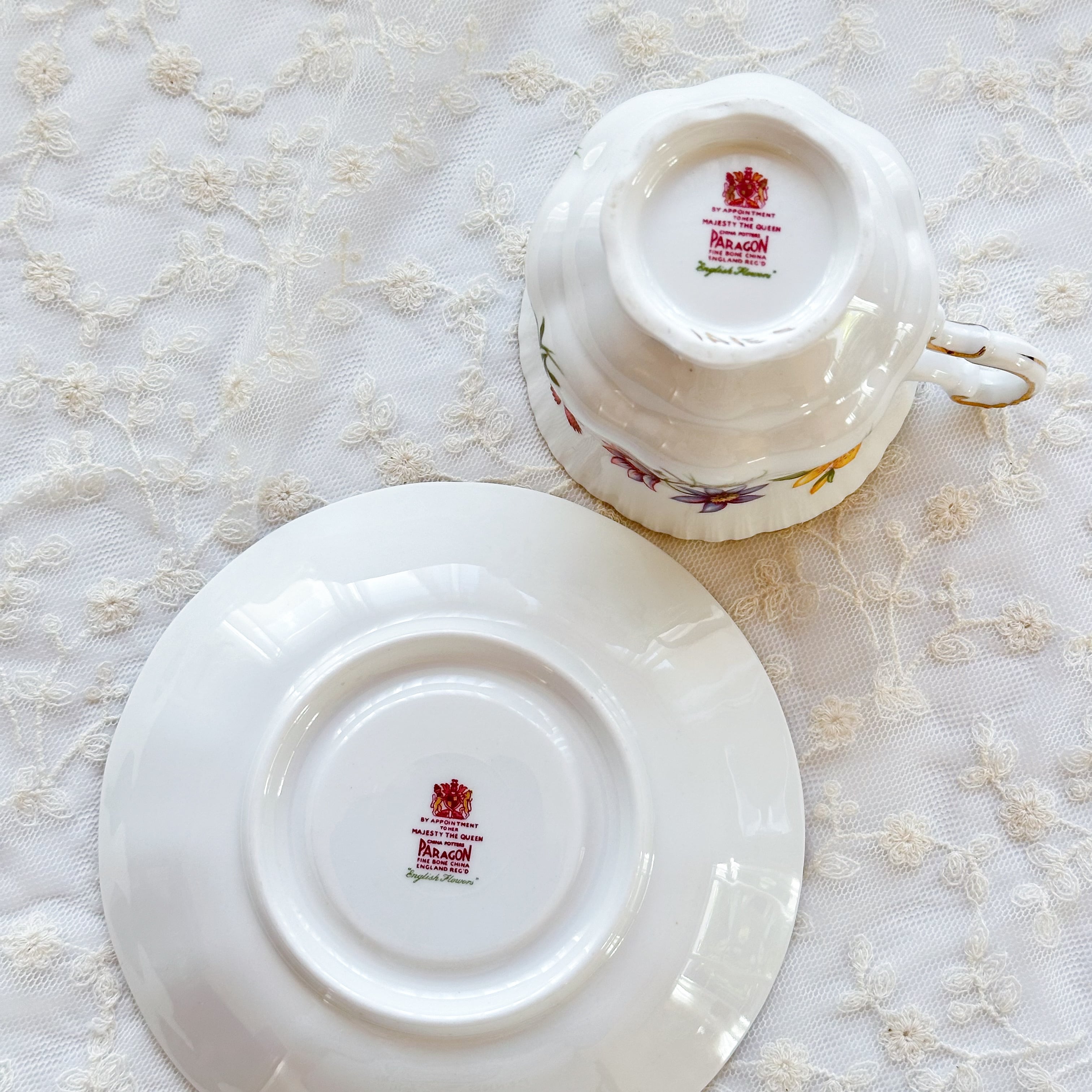 パラゴン ヴィンテージ ティーカップ 英国 洋食器 エインズレイ