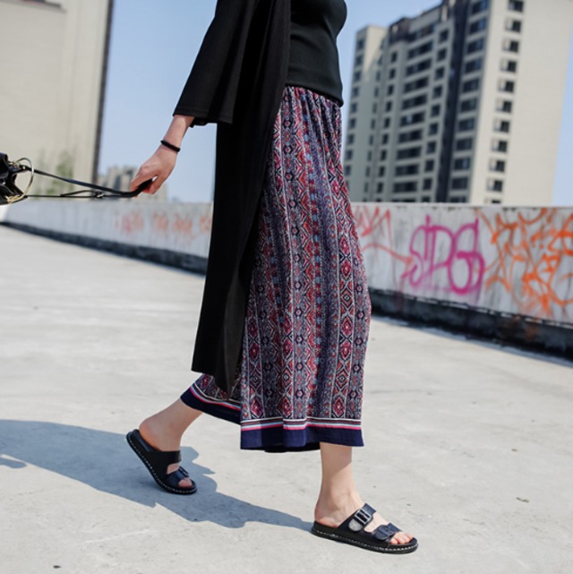 全2色 レディース パンツ ワイドパンツ ゆったり エスニック ボヘミアン 夏 涼しい カジュアル お洒落 リゾート ビーチ 海 海水浴 プール 旅行 バケーション 夏休み 普段着 デイリーコーデ お出かけ 部屋着 リラックスウェア 夏 トレ定 セットアップやパンツドレス 全2色 レディース パンツ ワイドパンツ ゆったり エスニック ボヘミアン 夏 涼しい カジュアル お洒落 リゾート ビーチ 海 海水浴 プール 旅行 バケーション 夏休み 普段着 デイリーコーデ お出かけ 部屋着 リラックスウェア 夏 トレ定 セットアップやパンツドレス