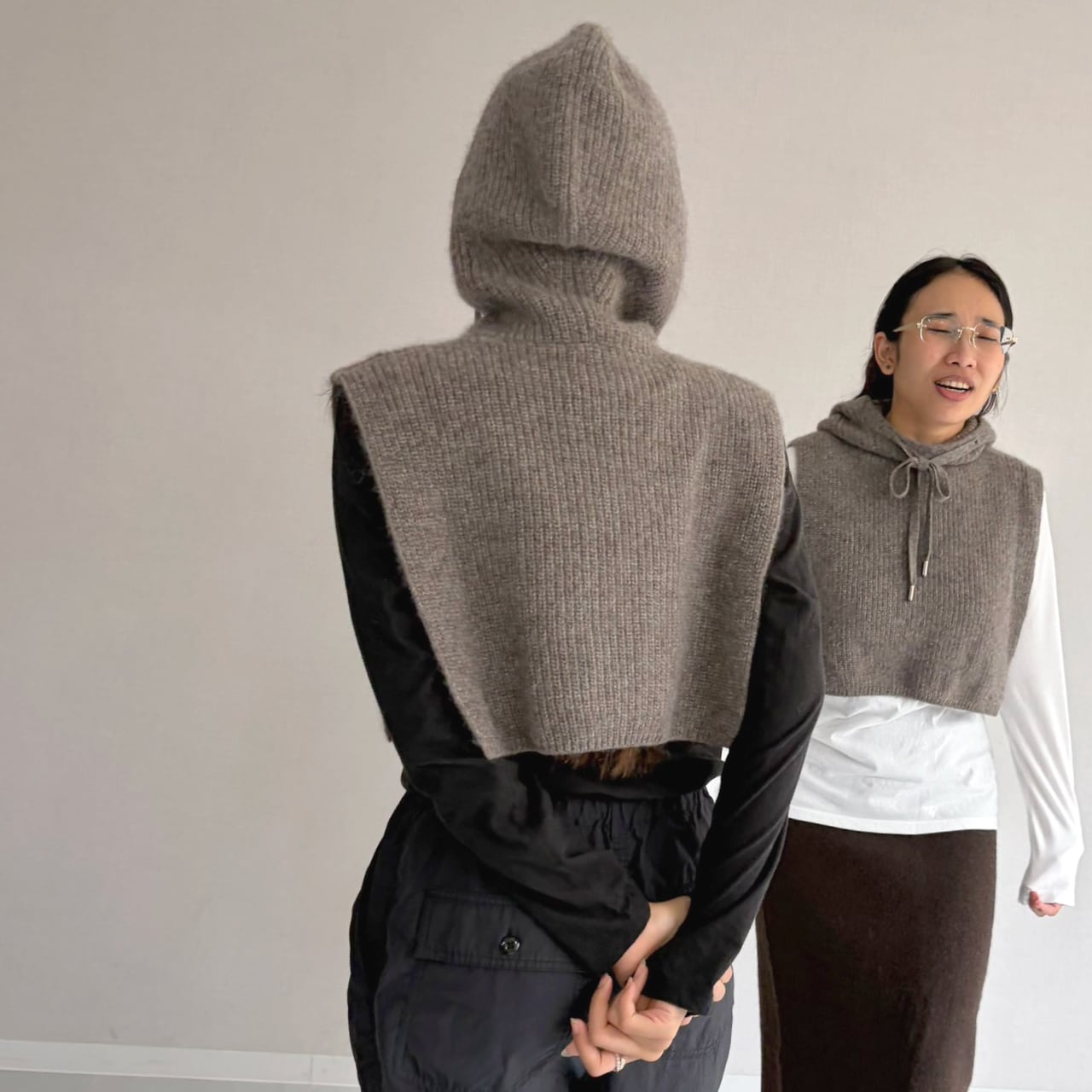 ヤクのフード付き肩掛け | 空飛ぶ羊 BASE webshop｜モンゴルの天然毛