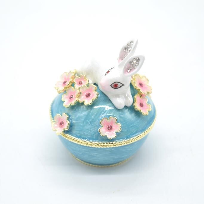 白うさぎ　陶磁器　ウサキ　兎　卯 白うさぎ 白うさぎ 陶磁器 ウサキ 兎 卯 陶磁器 ウサキ 兎 卯 : ウサギ