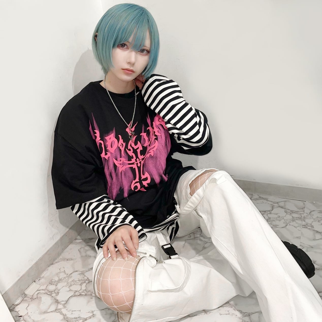 NEONクロス BIG Tシャツ | VOLCAN&APHRODITE