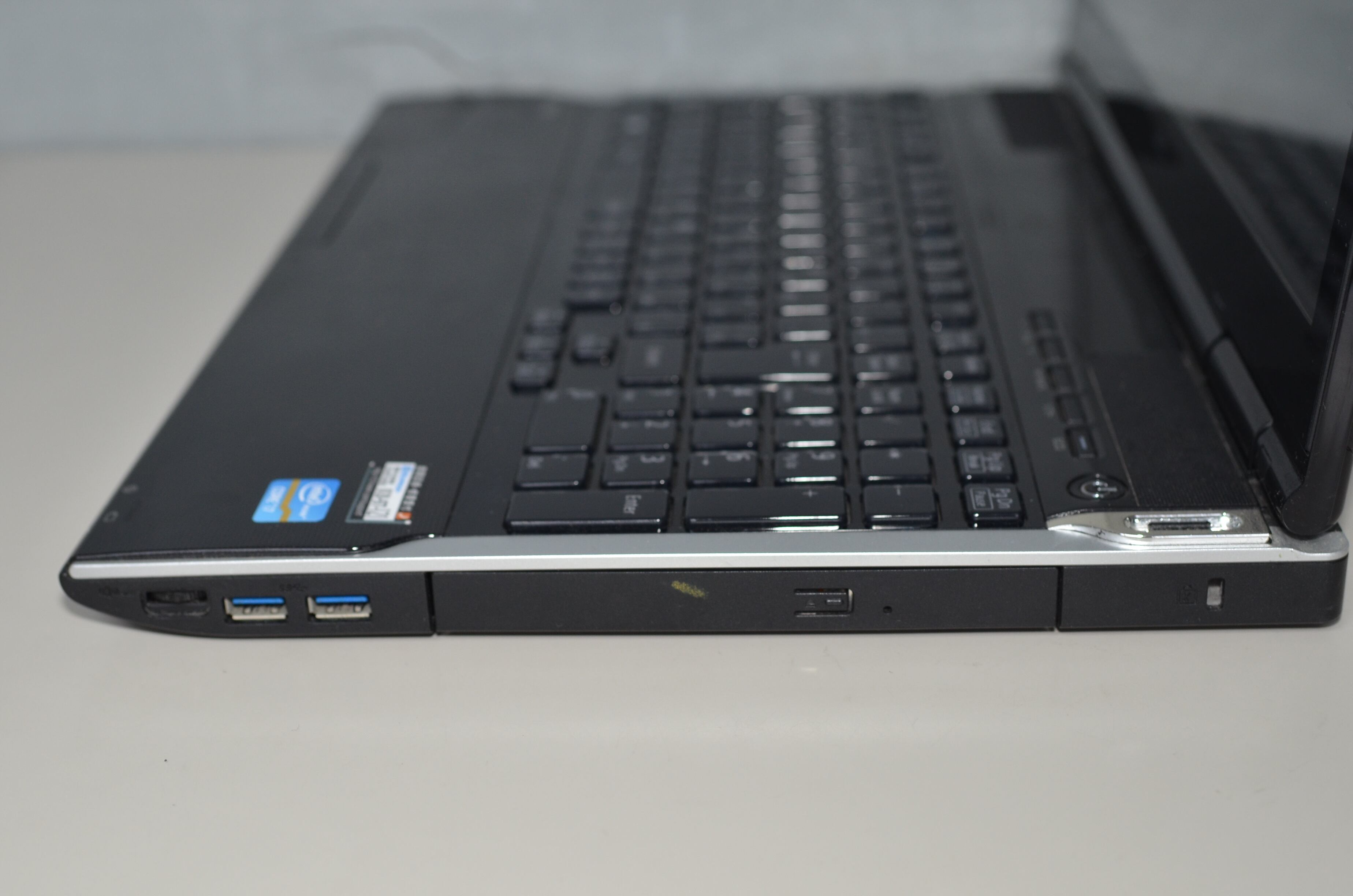 中古良品ノートパソコン Windows11+office 爆速SSD512GB NEC LL750/L