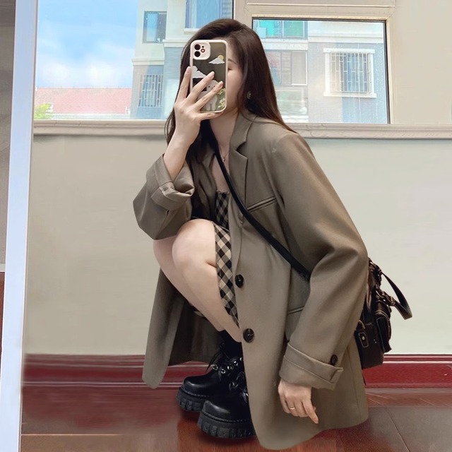 スモールスーツジャケット女性用23年春秋新作フライドストリートカジュアルスーツスーツトップ発売中