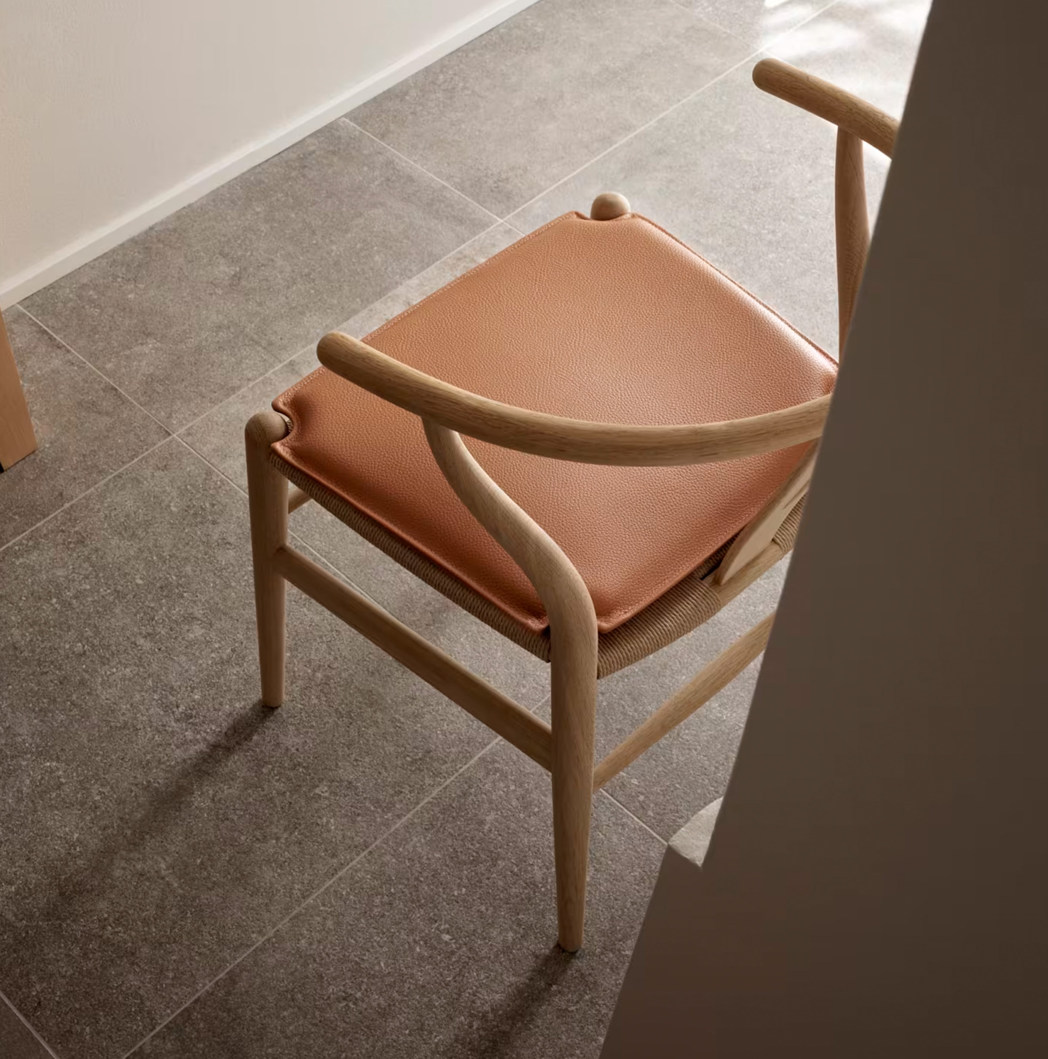 【正規品】CARL HANSEN&SON YチェアCH24 (クッション付き) Yチェア専用クッション CH24 / Carl Hansen & Son カールハンセン 正規