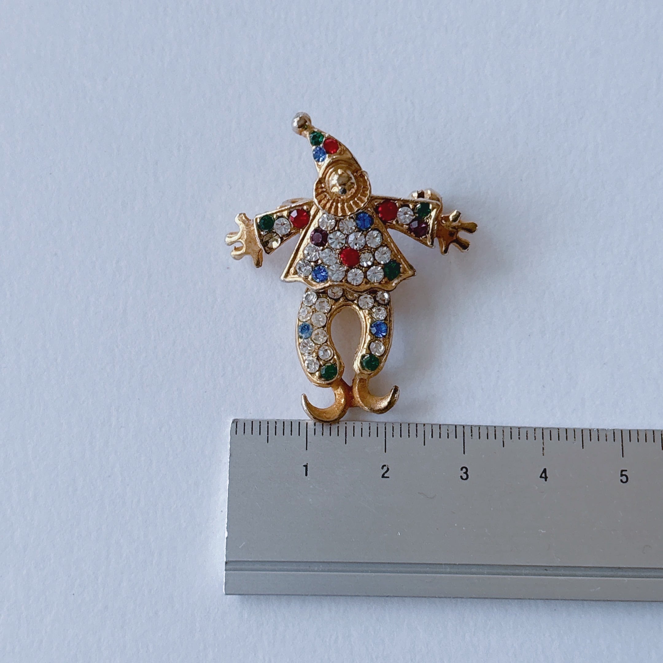 Vintage 70s - 80s gold tone clear red blue green rhinestone