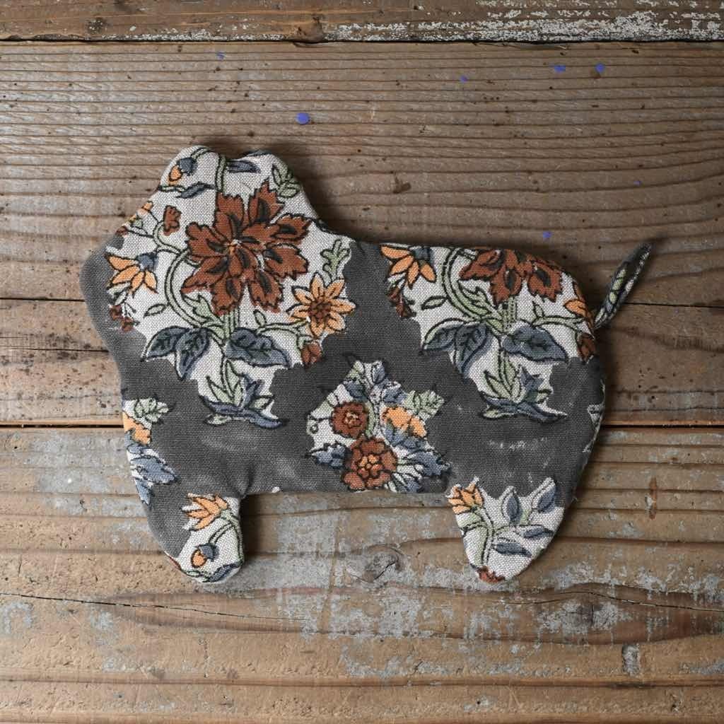 シャンブレーポニーミトン(フラワーグレー)|鍋つかみ キッチン ブロックプリント ナチュラル 花柄 インテリア 雑貨屋
