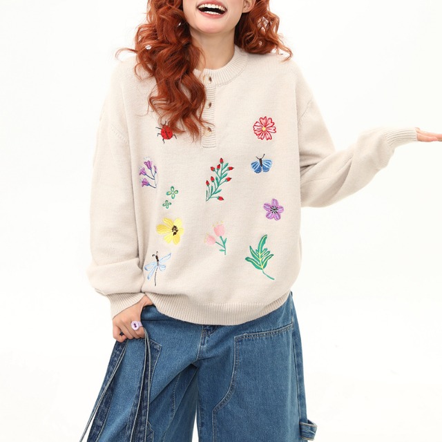 flower design henley neck knit　フラワーデザインヘンリーネックニット　J1350