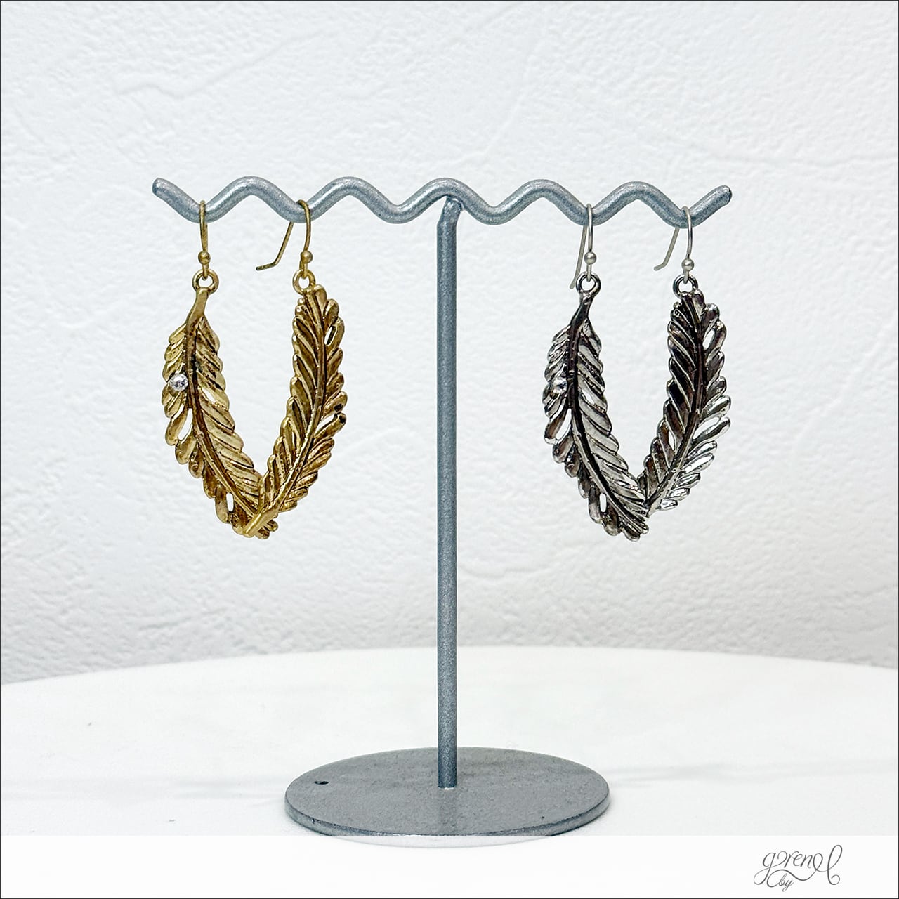 gren by M フェザーピアス Gold/Silver