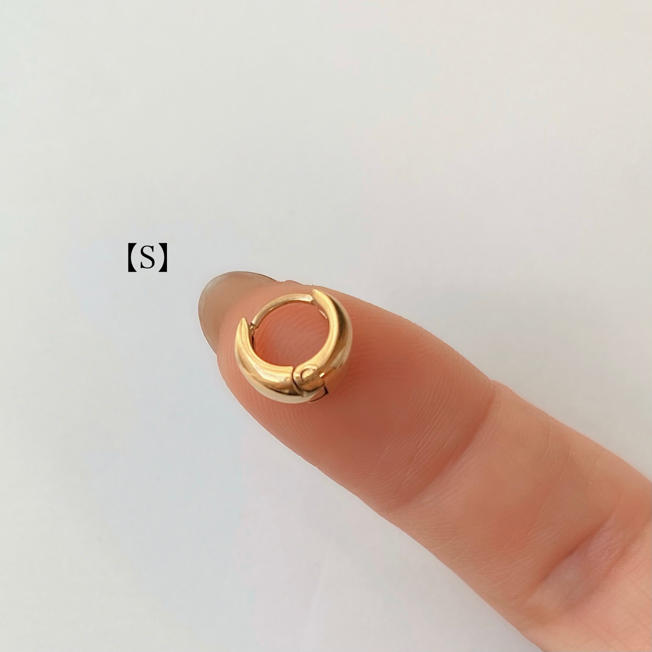 選べる2size ミニ フープ ピアス MP06 | emu