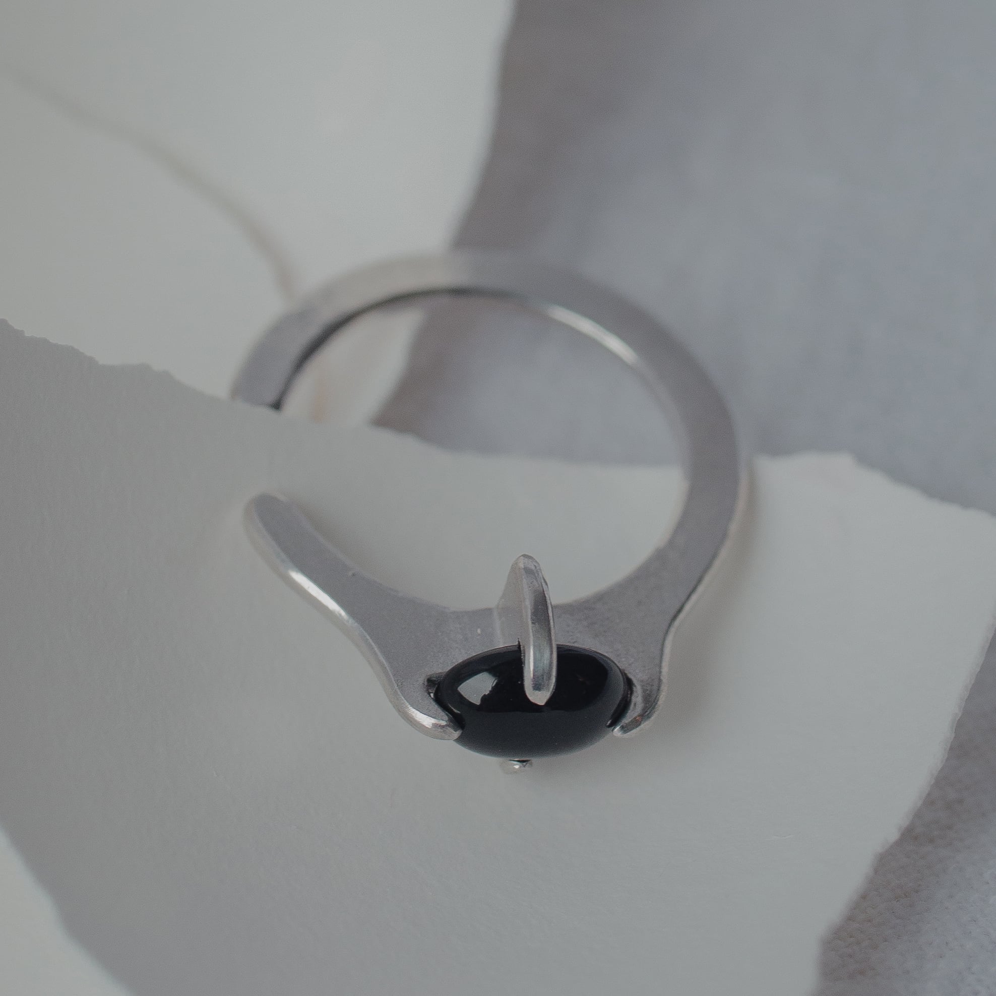 サイトウアクセサリーまとめ売り② オーバルイヤーカフ -M- ブラックオニキス | Nando Jewelry