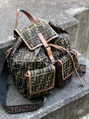 FENDI フェンディ　ズッカ　ジャガード×レザー　パイピング　バックパック　リュック　ブラック×ブラウン　vintage　ヴィンテージ　オールド　ganh2j