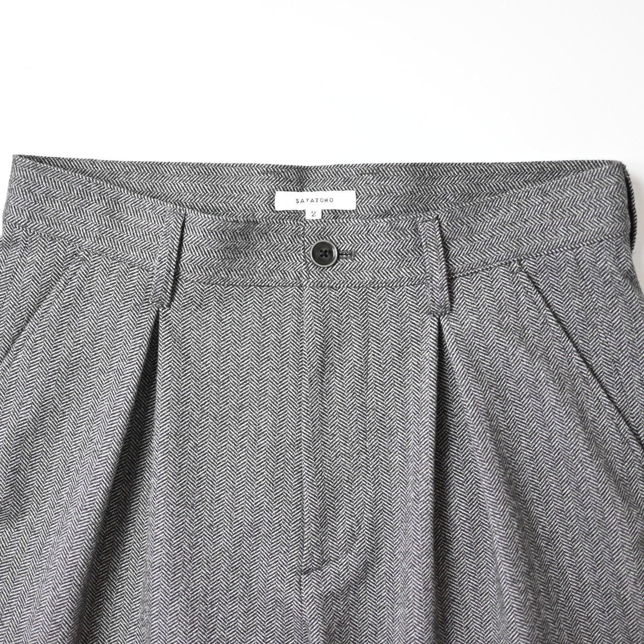 SAYATOMO /  2-Tack Herringbone Wide Slacks