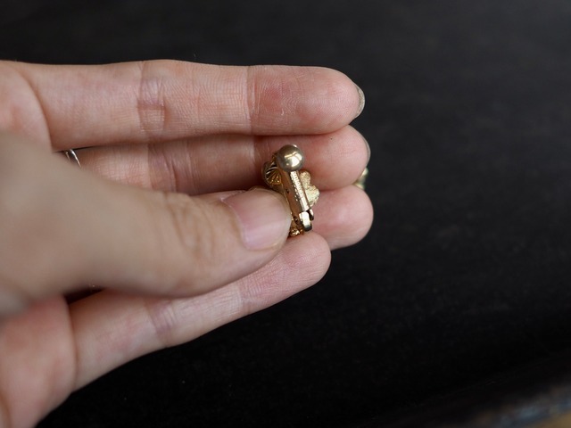 AMERICA 1970's VENDOME Vintage design earring