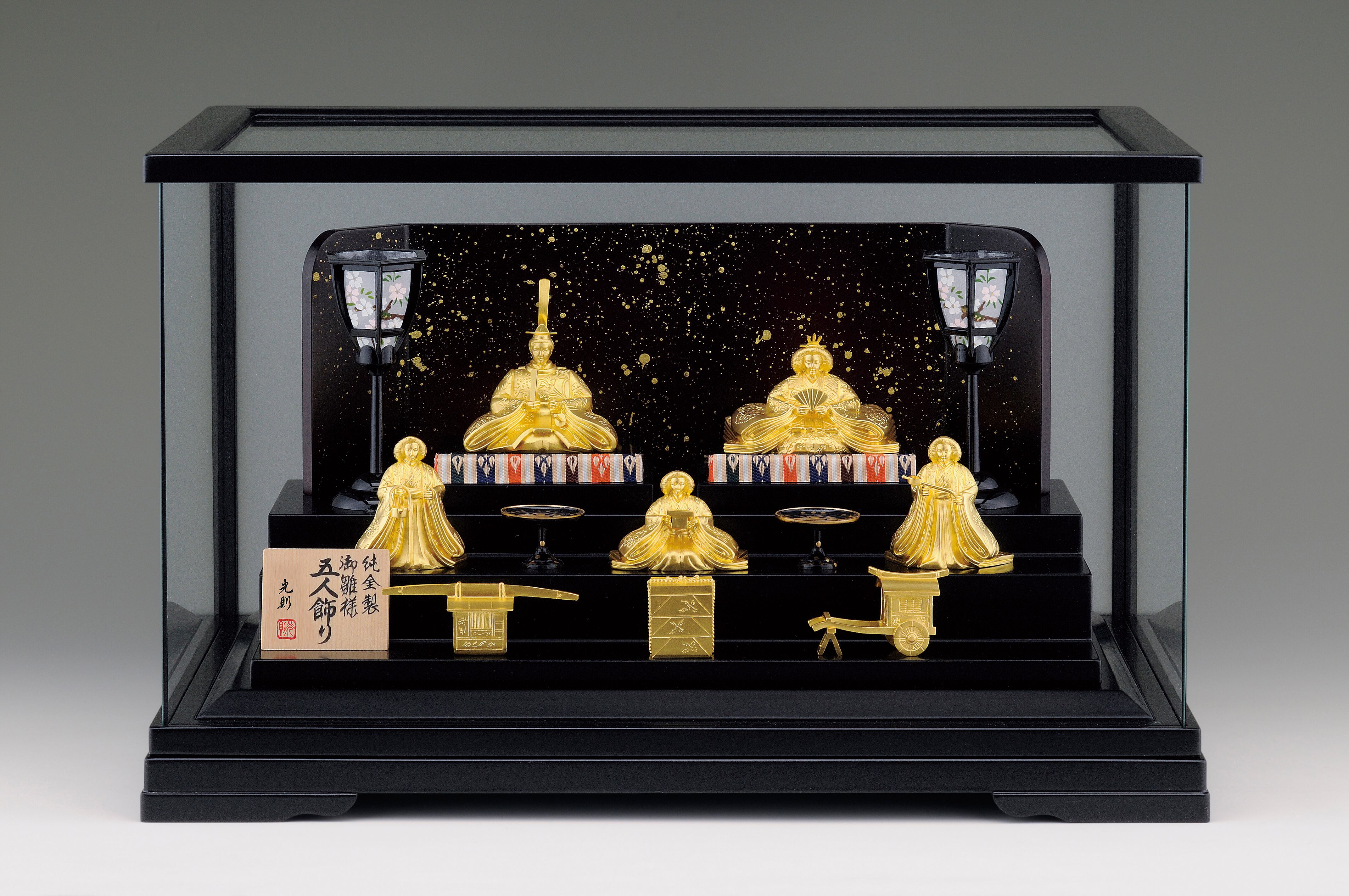 純金 御雛様 五人飾り 150g ガラスケース入り | shugetsudoll