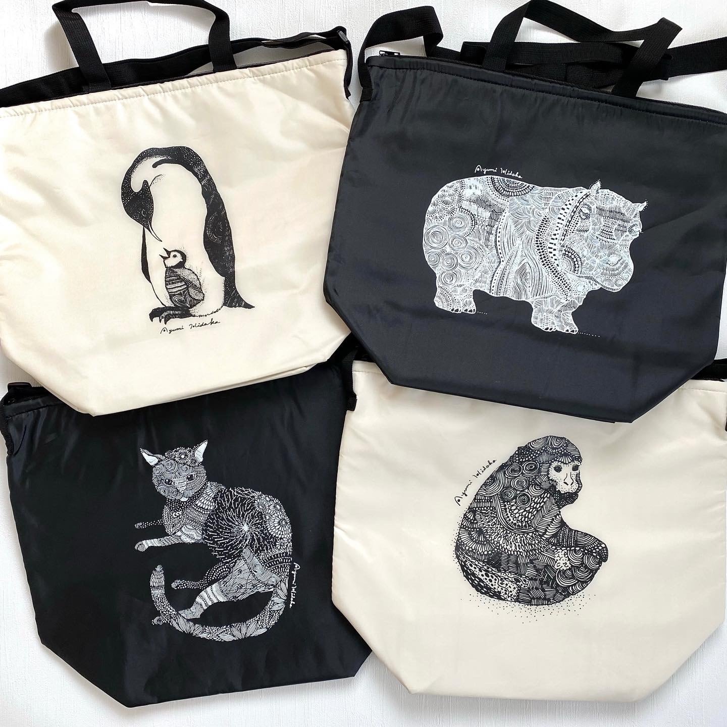保冷ショルダーバッグ『ペンギン親子』 | 日高あゆみ / ペン画アーティスト