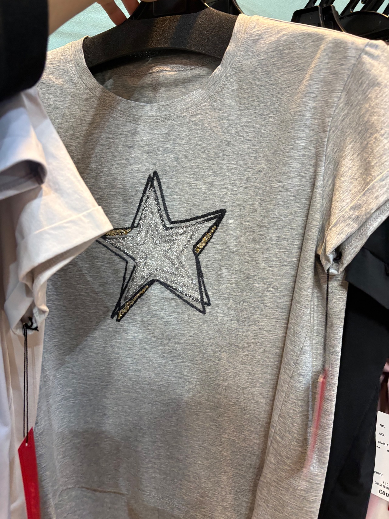 ラドアッシュ　星スパンコールTシャツ　62-1902