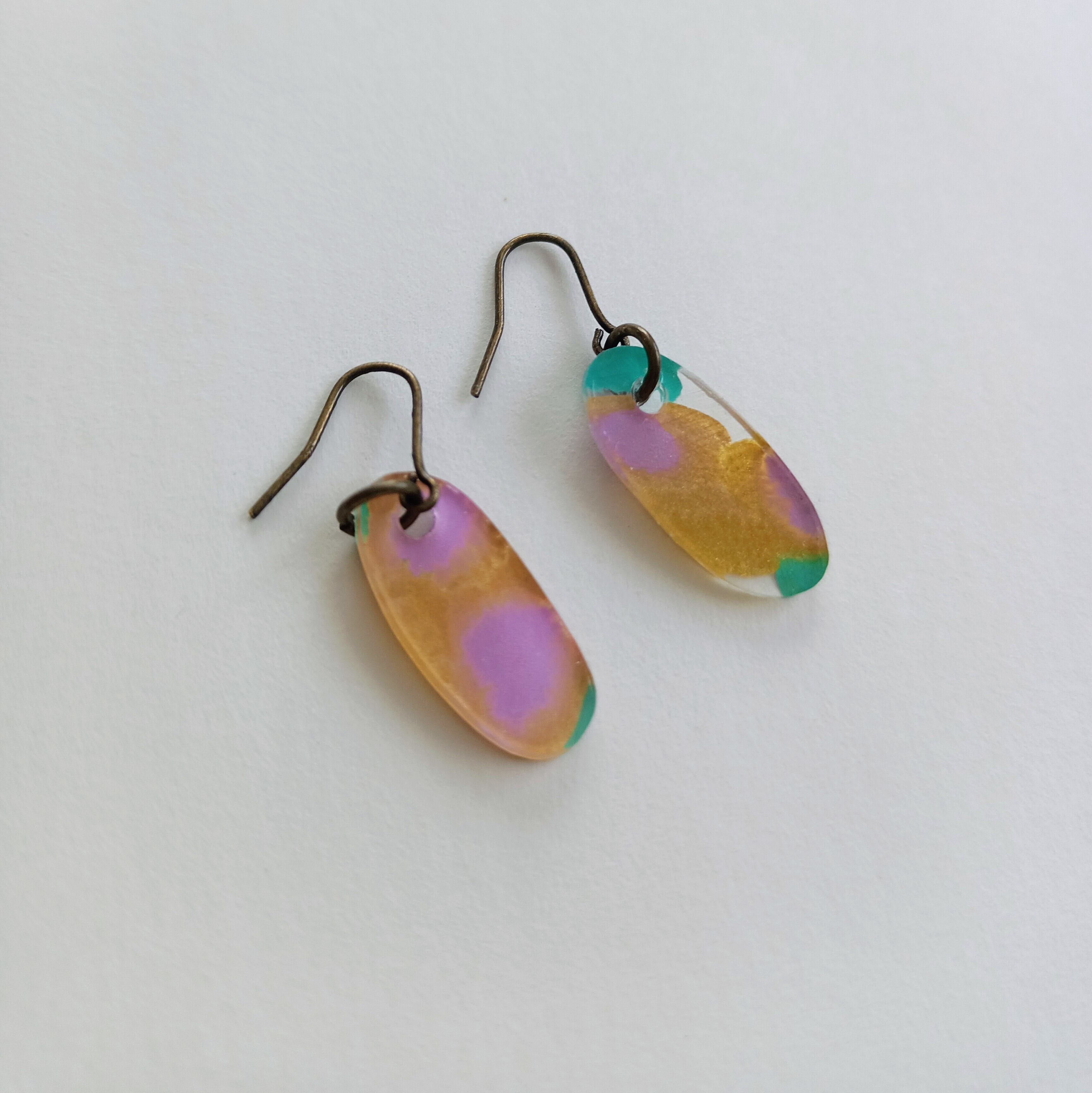 カケラ　揺れるピアス　「モヨウ」