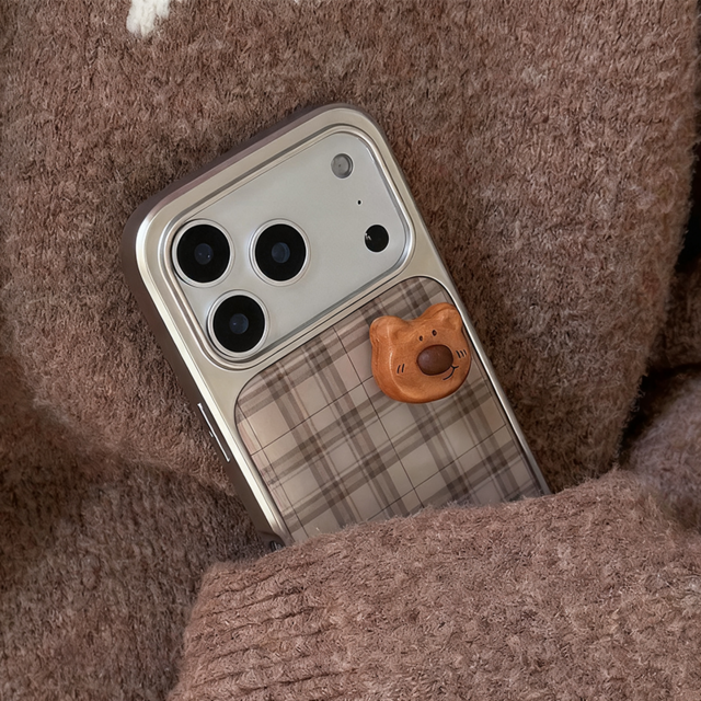 KPPパステルグレーの立体くまiPhoneケース