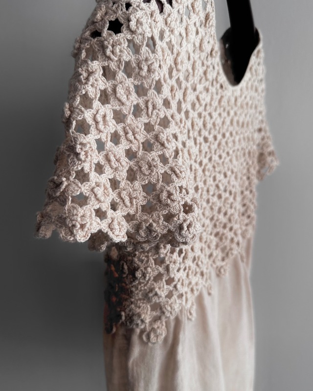 Chloé　CROCHET FLORAL TOP