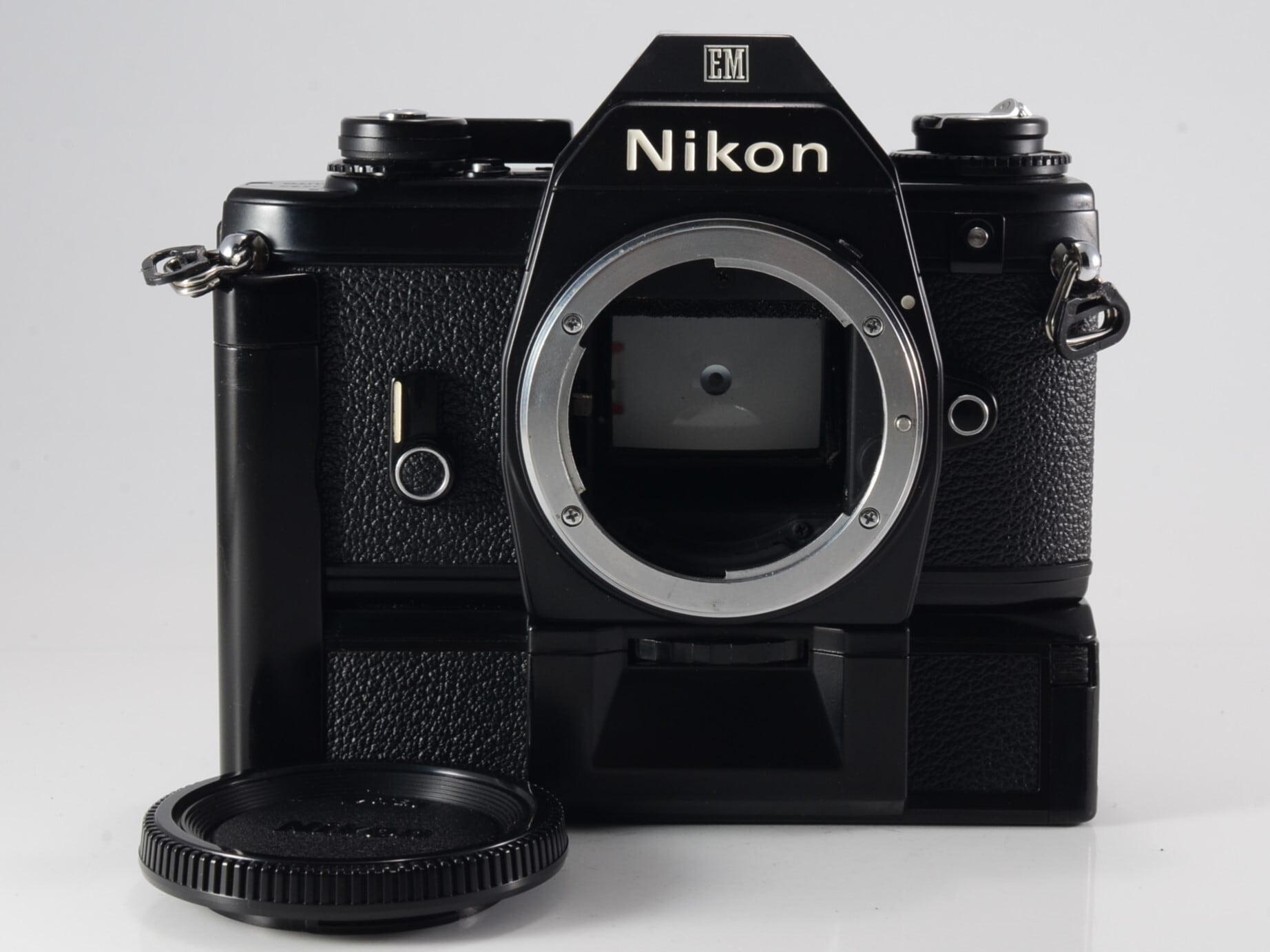 Nikon EM ボディ MD-E モータードライブ付 ニコン (61102