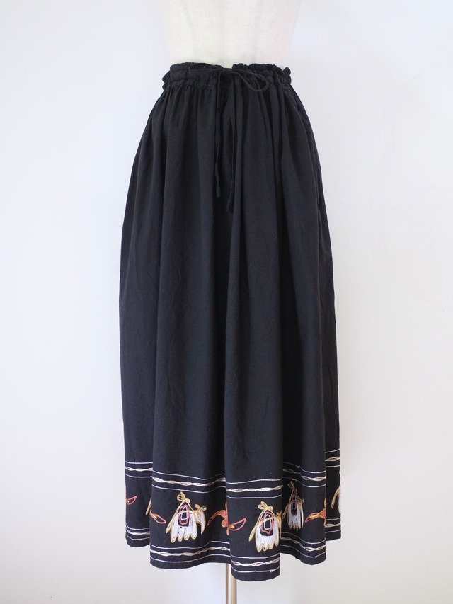 India embroidery long skirt