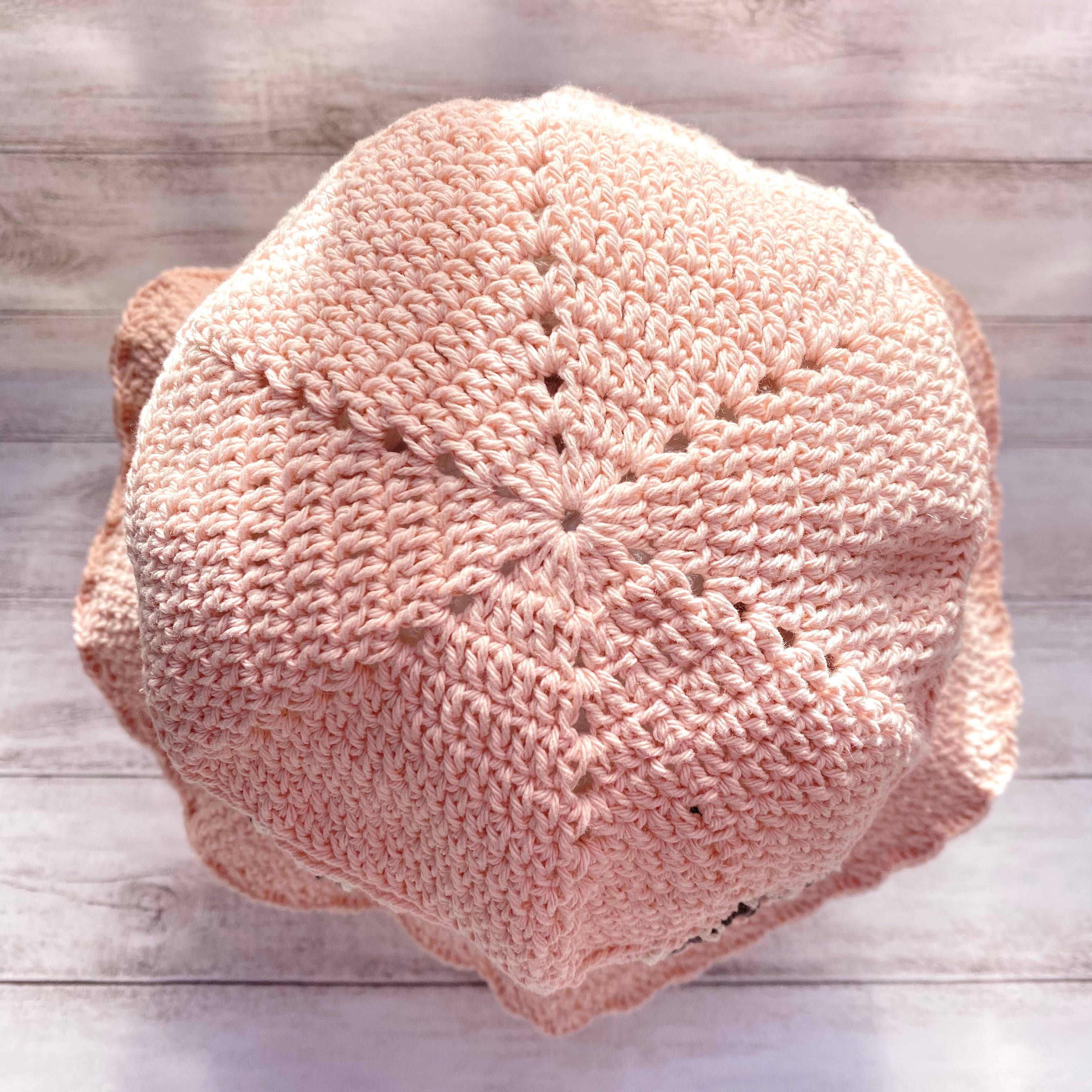 NO.3122010】ハンドメイド クロシェハット グラニースクエア ハット