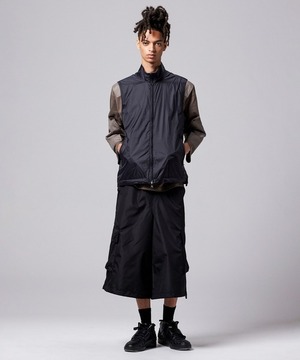 【TAION UNISEX】NONDOWN MILITARY REVERSIBLE HINECK VEST