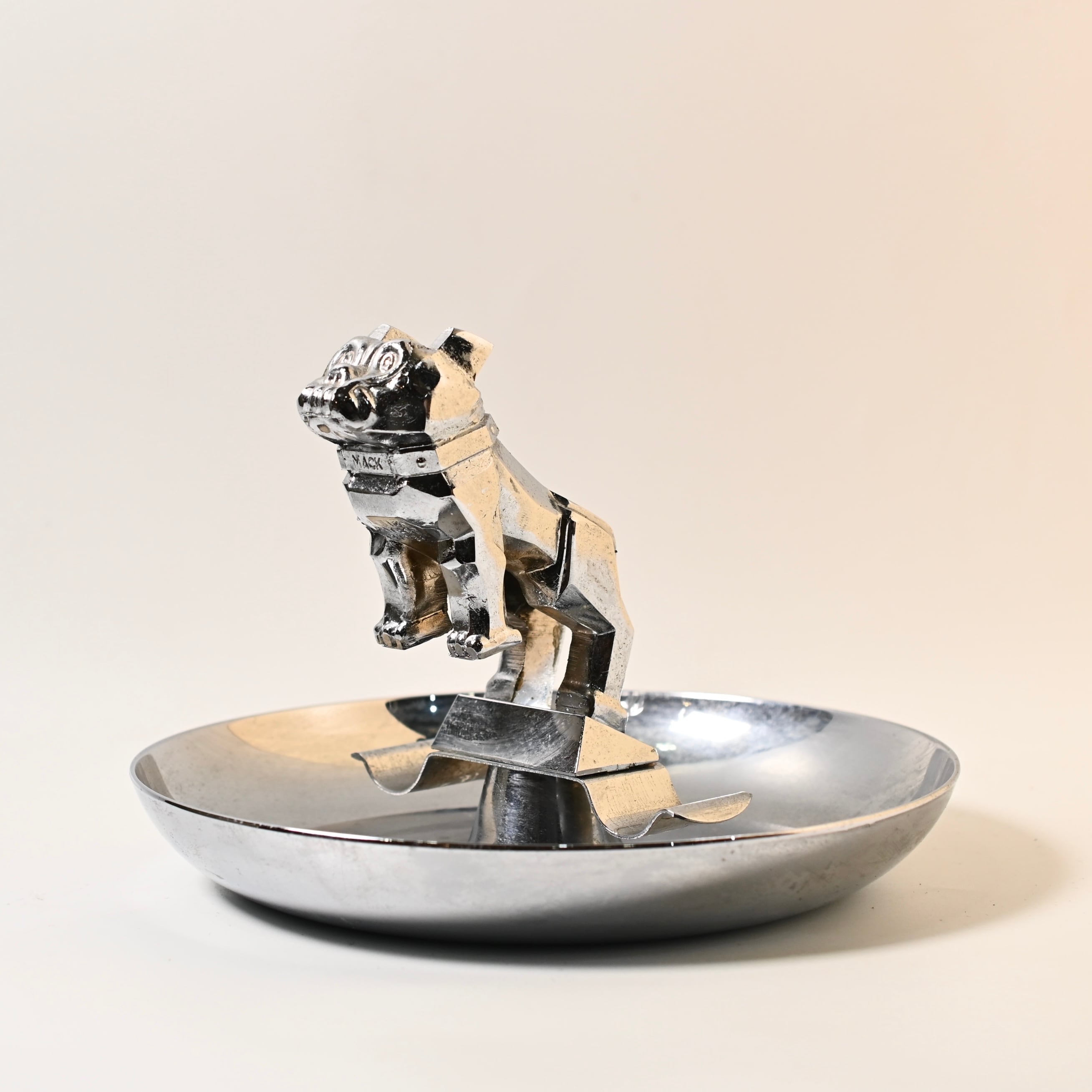 70's MACK TRUCKS ビンテージ アドバタイジングブルドッグ灰皿