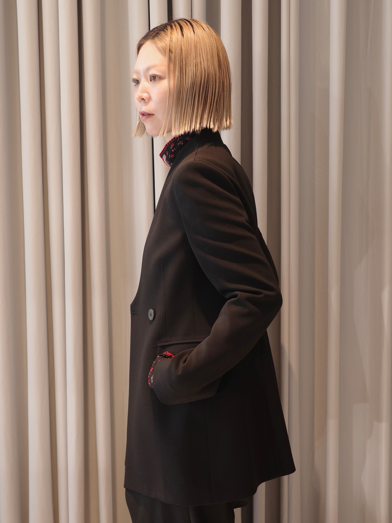 【25AW】Mame Kurogouchi マメ クロゴウチ / Acetate Polyester Collarless Double Breasted Suit Jacket / ジャケット - 3