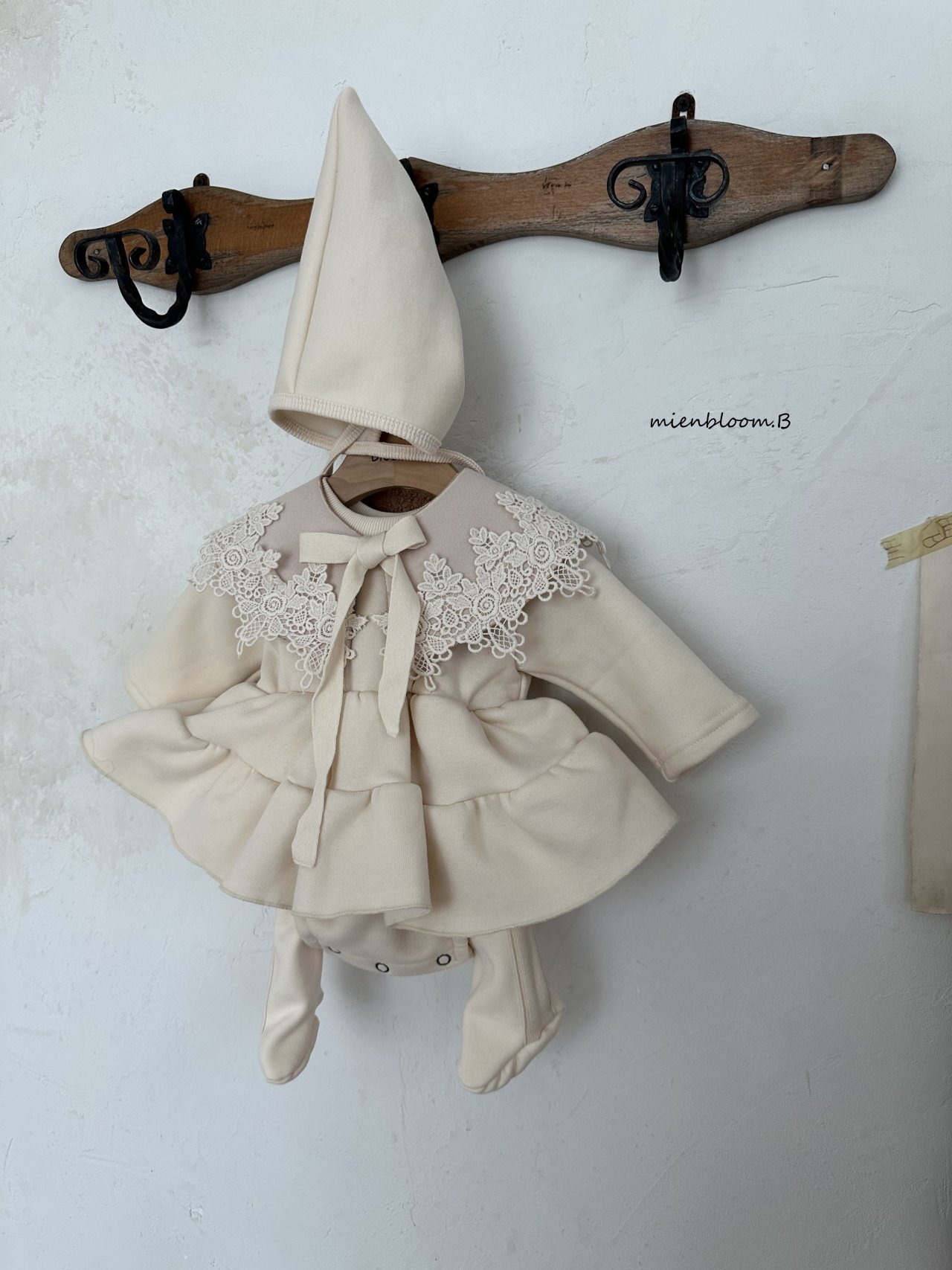 mien bloom B［取寄］chacha suit (bonnet set) 26winter